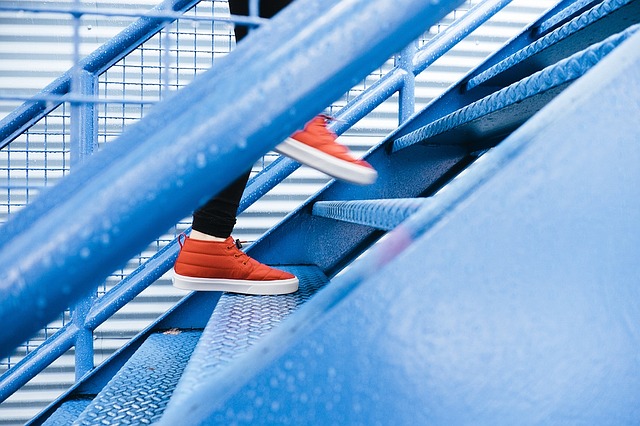 steps-1081909_640